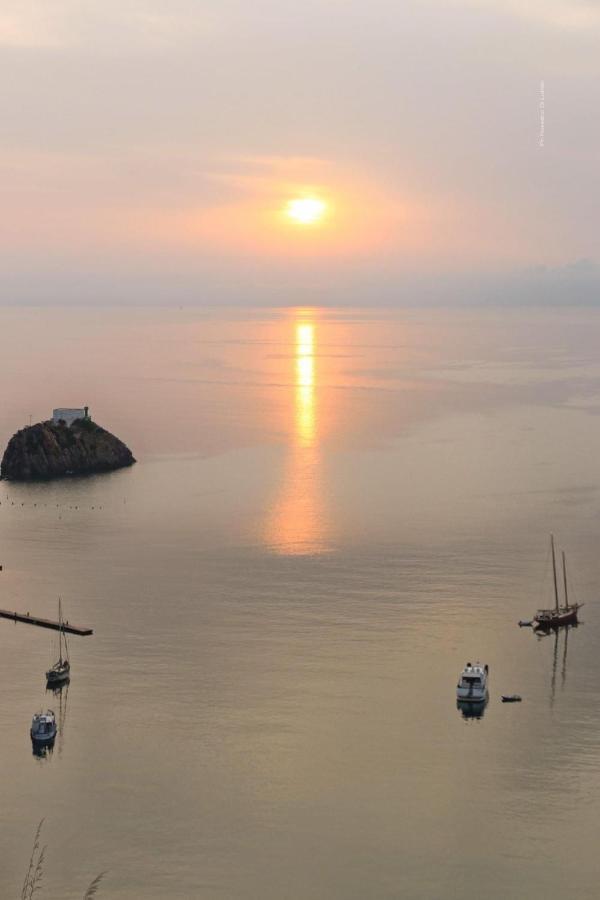 Villa Isabella Ponza Luaran gambar