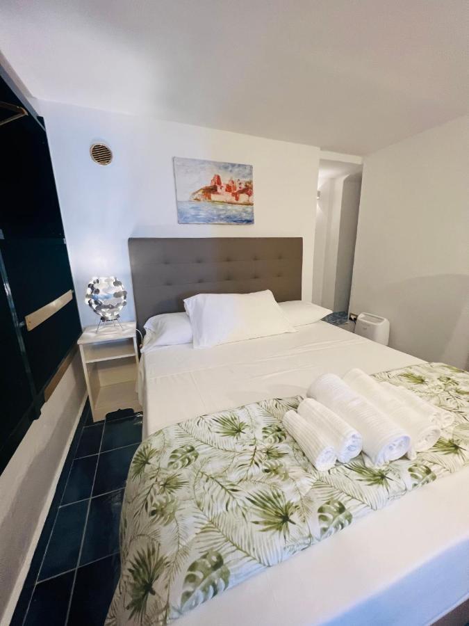 Villa Isabella Ponza Luaran gambar