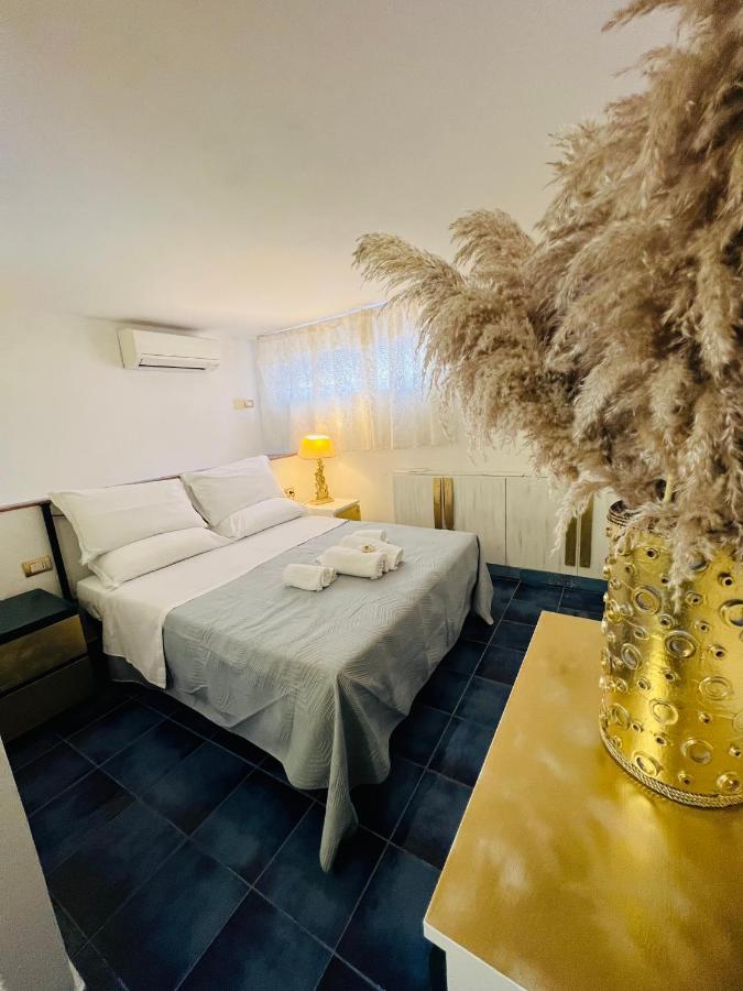 Villa Isabella Ponza Luaran gambar